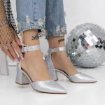 Pantofi cu Toc Gros 3XKK155 Argintiu » MeiShop.Ro