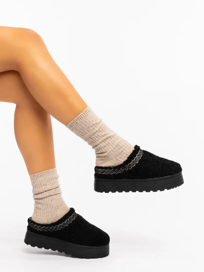 Papuci dama negri din material textil Amaria