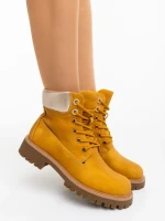 Ghete dama camel din piele ecologica Adesina