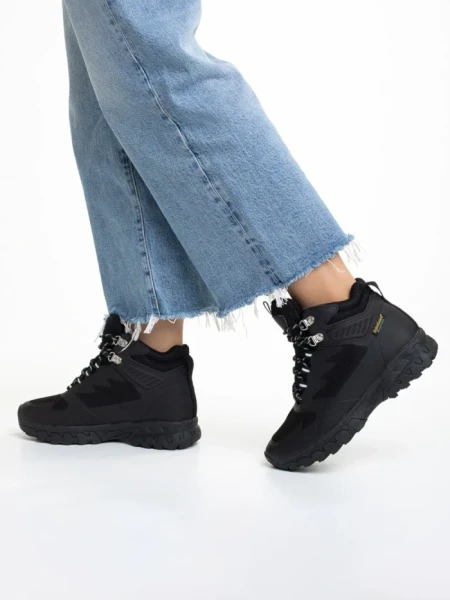 Ghete dama negre din piele ecologica si material textil Paityn