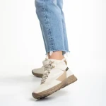 Ghete dama bej din piele ecologica si material textil Paityn