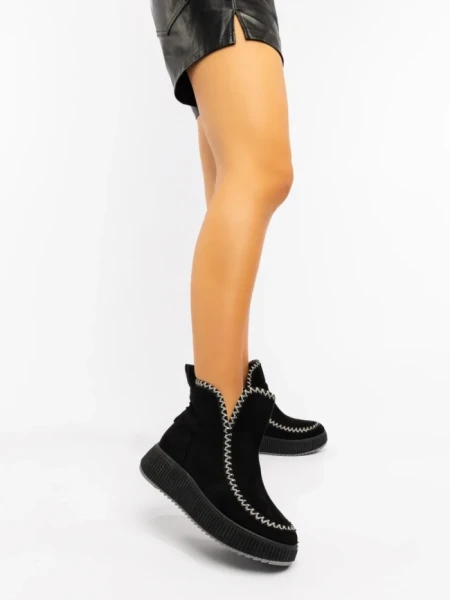 Ghete dama negre din material textil Galinda