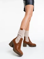 Ghete dama camel din piele ecologica si material textil Fizza