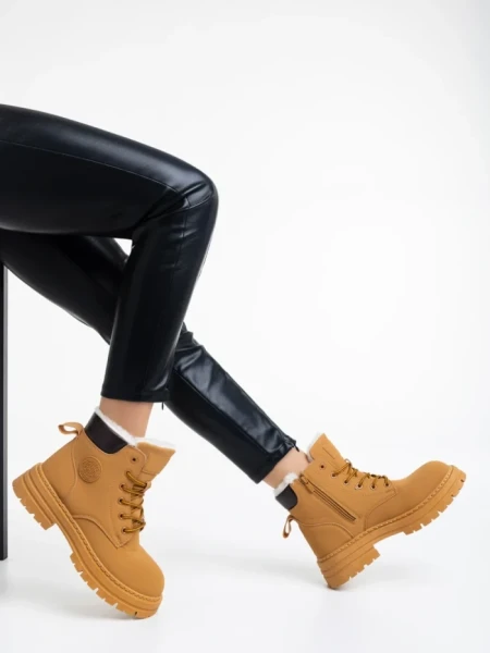 Ghete dama camel din piele ecologica Kandi