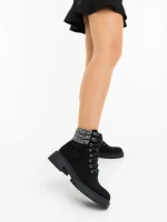 Ghete dama negre din material textil Megara