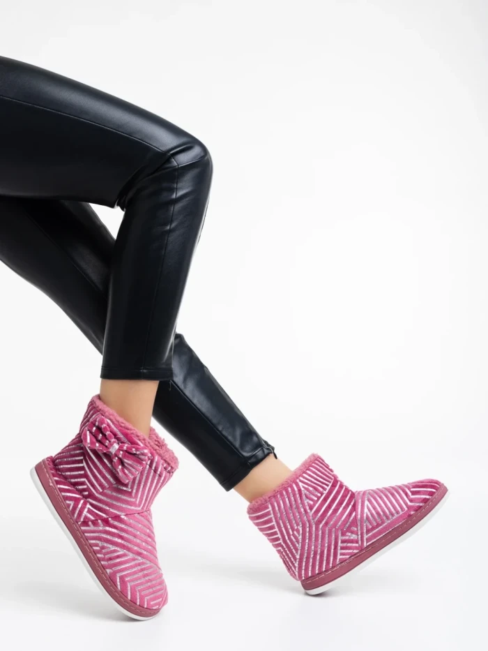 Papuci dama roz din material textil Shanika