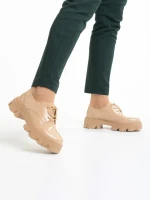 Pantofi dama casual bej din piele ecologica lacuita Tayla