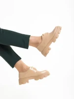 Pantofi dama casual bej din piele ecologica lacuita Tayla