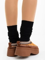 Papuci dama camel din material textil Zafira