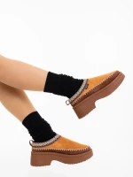 Papuci dama camel din material textil Zafira
