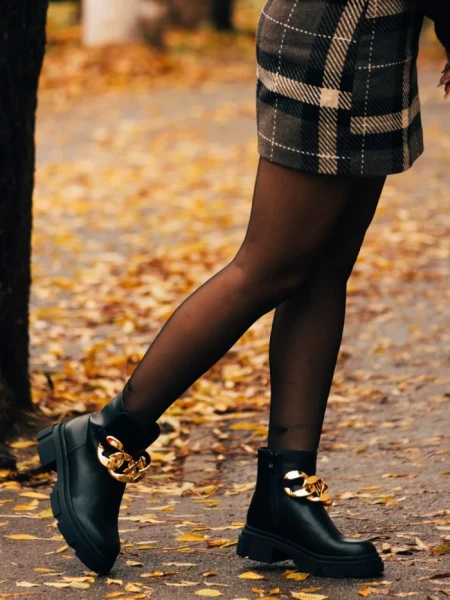 Botine dama negre din piele ecologica Vigora