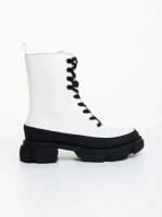 Ghete dama albe din piele ecologica Berena