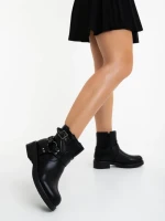 Ghete dama negre din piele ecologica neteda Sherida