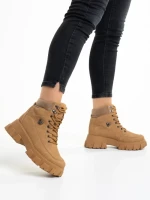 Ghete dama bej inchis din piele ecologica Valeen