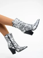 Cizme dama negre cu alb din piele ecologica Linnet