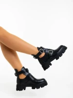 Ghete dama negre din piele ecologica Lucara