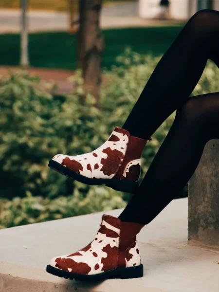 Botine dama maro cu alb din material textil Warda