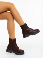 Ghete dama maro din piele ecologica Chara