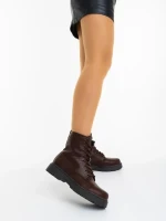 Ghete dama maro din piele ecologica Chara