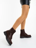 Ghete dama maro din piele ecologica Chara