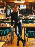 Ghete dama negre din piele ecologica Montara