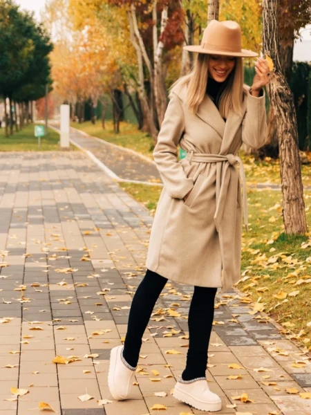 Papuci dama bej deschis  din material textil  Valtera