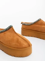 Papuci dama camel din material textil  Valtera