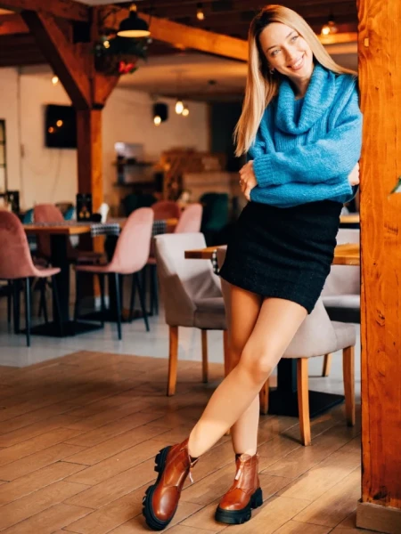 Ghete dama maro din piele ecologica Lunaria