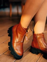 Ghete dama maro din piele ecologica Lunaria