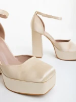 Pantofi dama cu toc bej din material textil Brilia