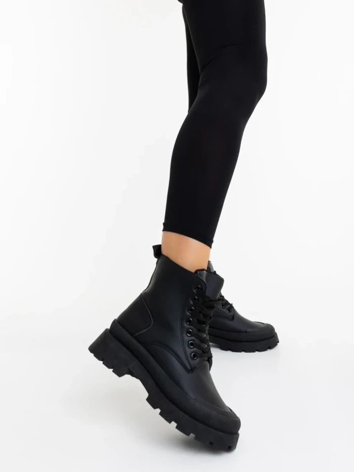 Ghete dama negre din piele ecologica Surama