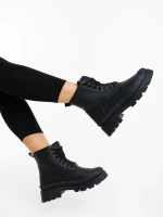 Ghete dama negre din piele ecologica Surama