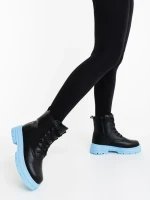 Ghete dama albastre din piele ecologica Tarali