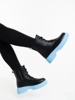 Ghete dama albastre din piele ecologica Tarali