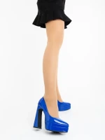 Pantofi dama cu toc albastri din piele ecologica lacuita Dazani