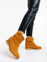 Botine dama camel din material textil Zoryana