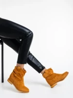 Botine dama camel din material textil Zoryana