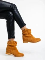 Botine dama camel din material textil Zoryana