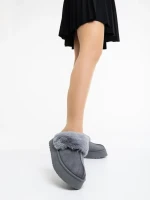 Papuci dama gri din material textil Lyzbeth