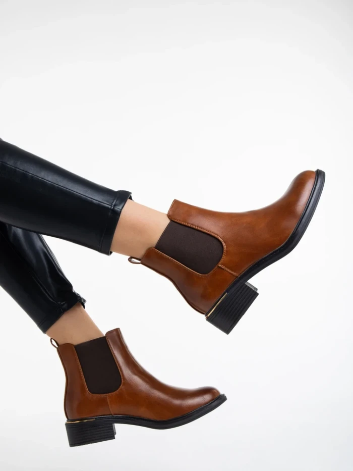 Botine dama maro deschis din piele ecologica Vitaliya