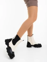 Ghete dama bej cu negru din piele ecologica Lilana