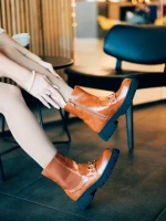 Ghete dama camel din piele ecologica Aurona