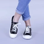 Tenisi dama Augustina negri