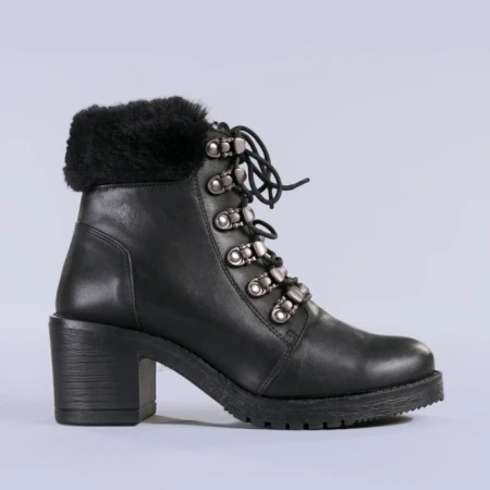 Ghete dama piele Dove negre