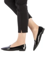 Balerini dama Coreen negri