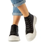 Tenisi dama Horny negri