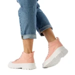 Tenisi dama Horny roz