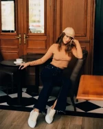 Tenisi dama Evelyn bej