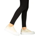 Tenisi dama Evelyn bej