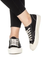 Tenisi dama Yalla negri